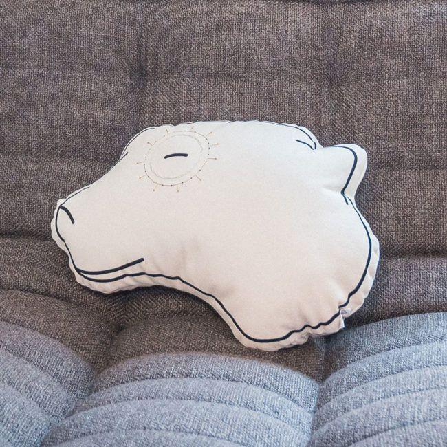 coussin-tête-ours-blanc