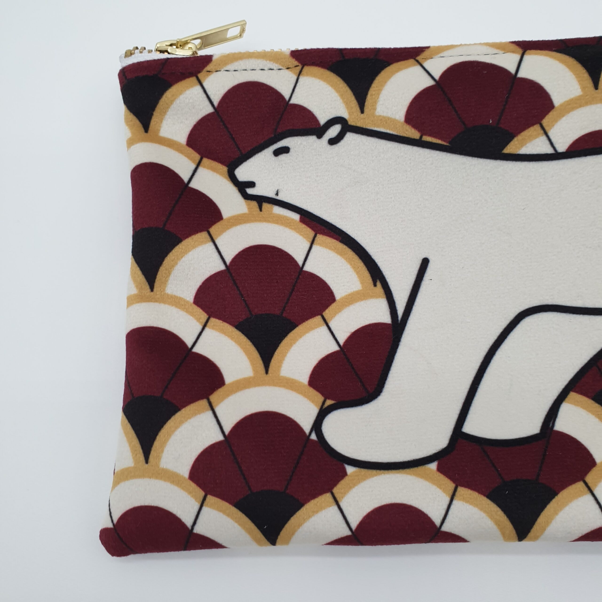 pochette velours ours pompon