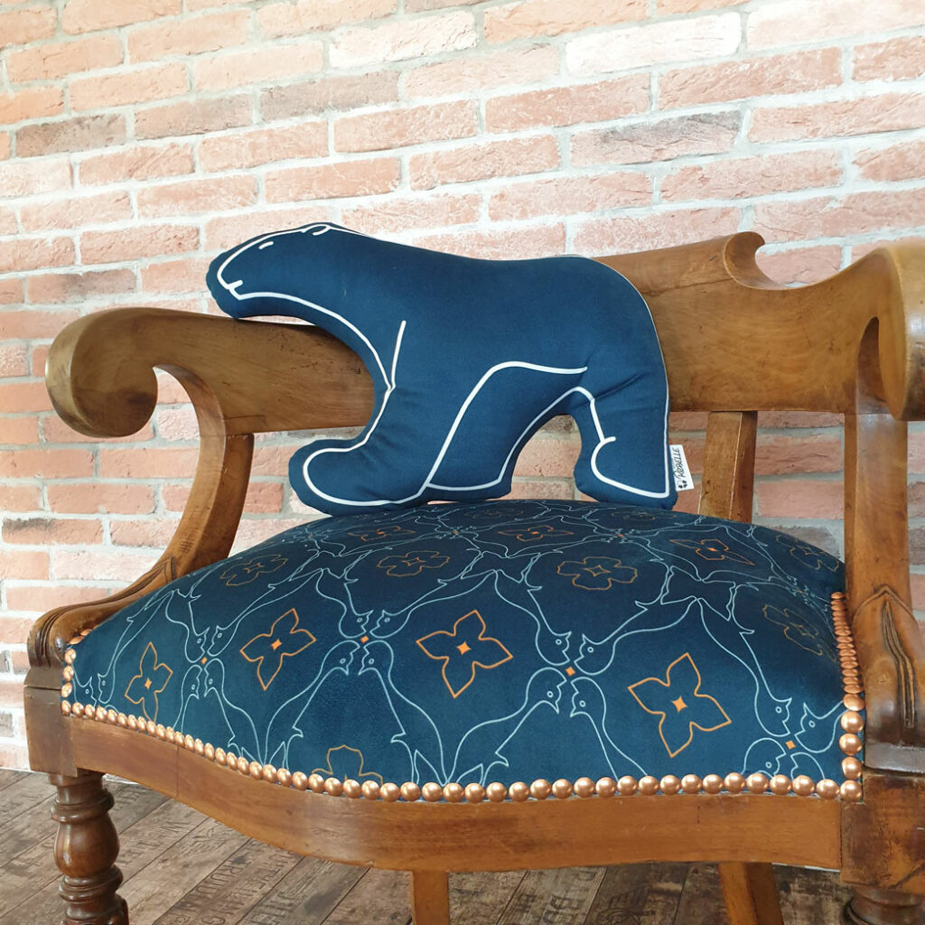 fauteuil bureau tissu grue couronnée françois pompon