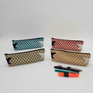 trousse à crayons ours pompon