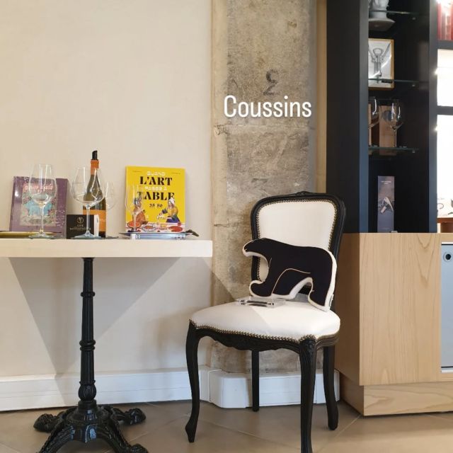 La cité de la gastronomie propose dans sa boutique une sélection de torchons et coussins MaisonReBelle.
Merci à toute l'équipe pour les jolies mises en scène 🤍🧸
#francoispompon #ourspompon #citegastronomiedijon #coussinours #coussinvelours #dijonnaise #dijon